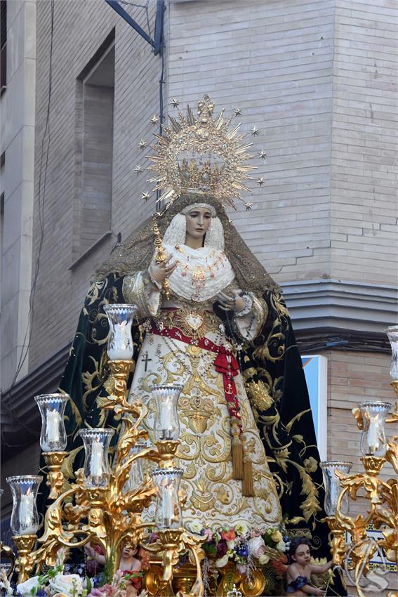 Virgen_Esperanza_Dos_Hermanas_Luis_M_Fernandez_111025__5_.JPG
