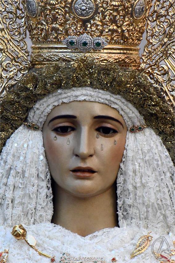 Virgen_Esperanza_Dos_Hermanas_Luis_M_Fernandez_111025__7_.JPG