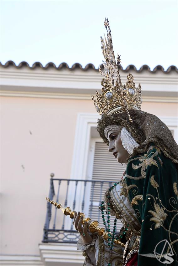 Virgen_Esperanza_Dos_Hermanas_Luis_M_Fernandez_111025__9_.JPG