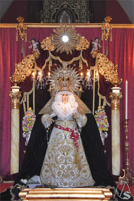Virgen_Esperanza_Dos_Hermanas_Luis_M_Fernandez_181225__2_.JPG