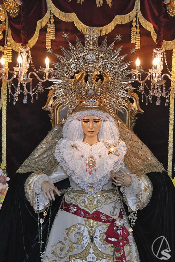 Virgen_Esperanza_Dos_Hermanas_Luis_M_Fernandez_181225__3_.JPG