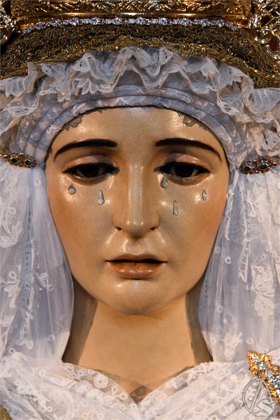 Virgen_Esperanza_Dos_Hermanas_Luis_M_Fernandez_181225__6_.JPG