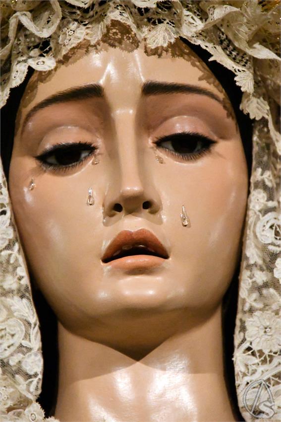 Virgen_Esperanza_Guillena_Luis_M_Fernandez_181225__3_.JPG