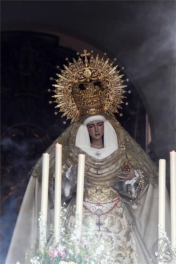 Virgen_Estrella_Dos_Hermanas_Luis_M_Fernandez_020526__2_.JPG