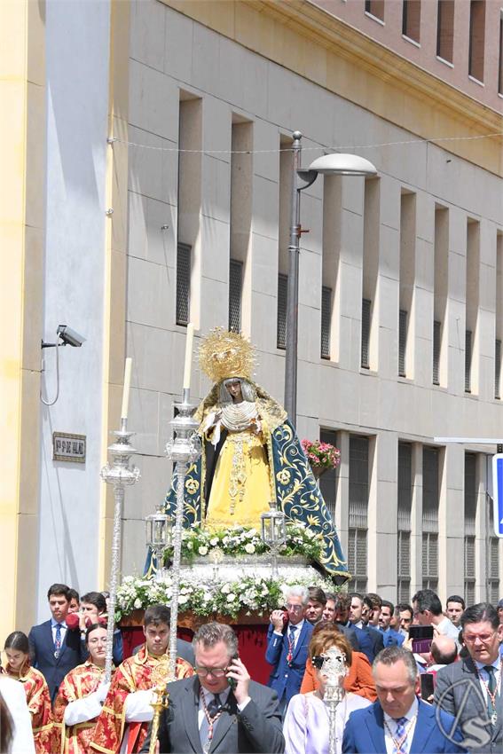 Virgen_Estrella_Dos_Hermanas_Luis_M_Fernandez_040525__5_.JPG