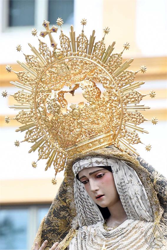 Virgen_Estrella_Dos_Hermanas_Luis_M_Fernandez_040525__9_.JPG