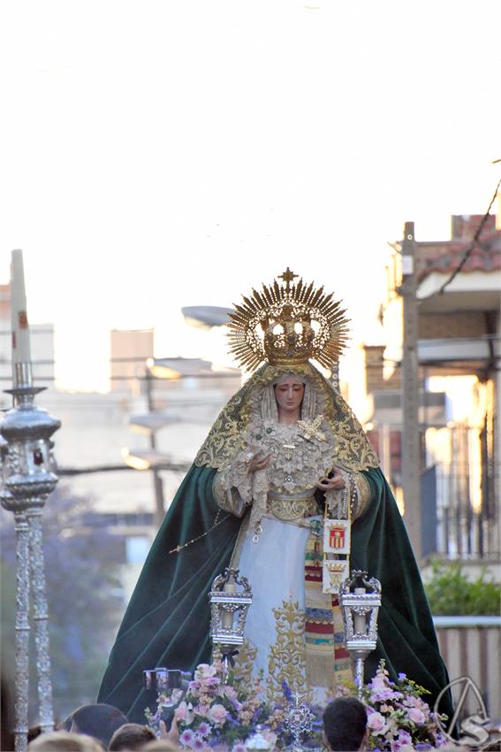 Virgen_Merced_Palmete_Luis_M_Fernandez_040524__2_.JPG