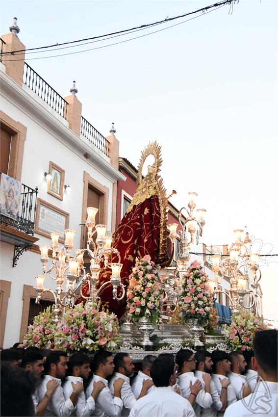 Virgen_Nieves_Benacazon_Luis_M_Fernandez_060826_14.JPG