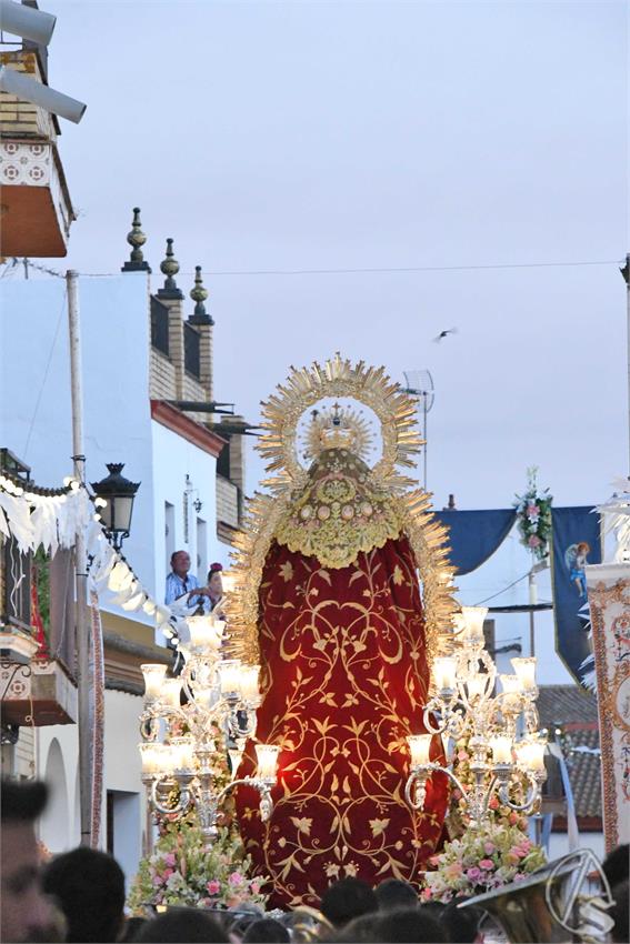 Virgen_Nieves_Benacazon_Luis_M_Fernandez_060826_19.JPG