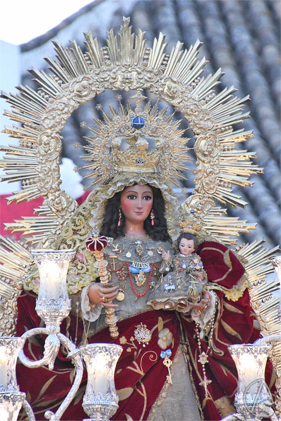Virgen_Nieves_Benacazon_Luis_M_Fernandez_060826_7.JPG