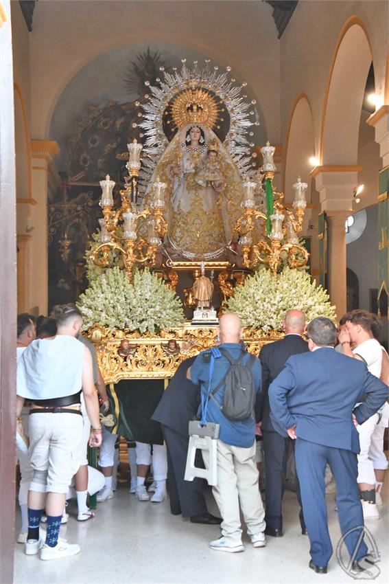 Virgen_Nieves_Bormujos_Luis_M_Fernandez_020826_3.JPG