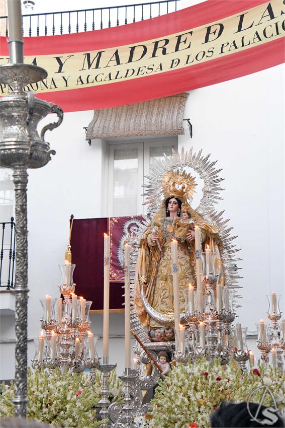 Virgen_Nieves_Los_Palacios_y_Villafranca_Luis_M_Fernandez_050826_18.JPG