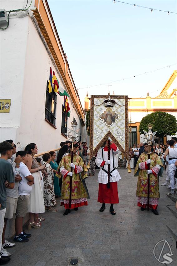 Virgen_Nieves_Los_Palacios_y_Villafranca_Luis_M_Fernandez_050826_2.JPG