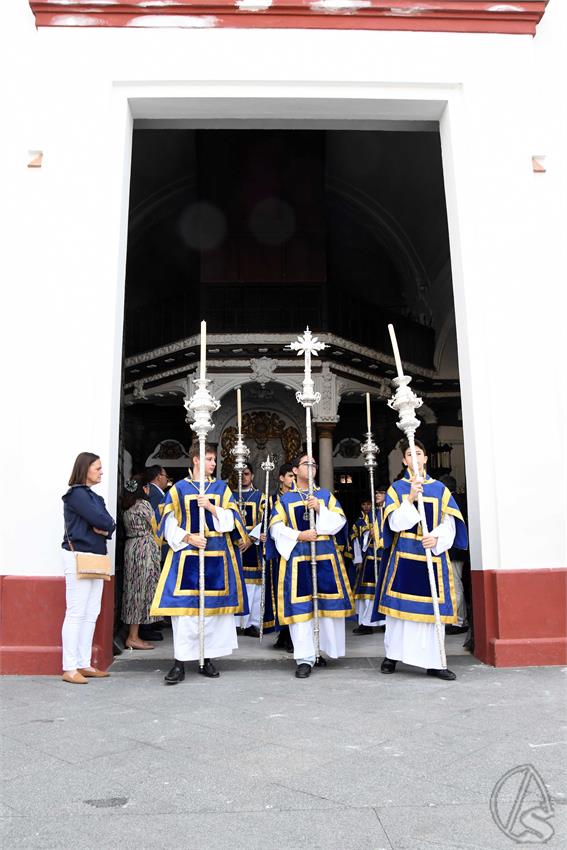 Virgen_Nieves_Olivares_Luis_M_Fernandez_111026_1.JPG
