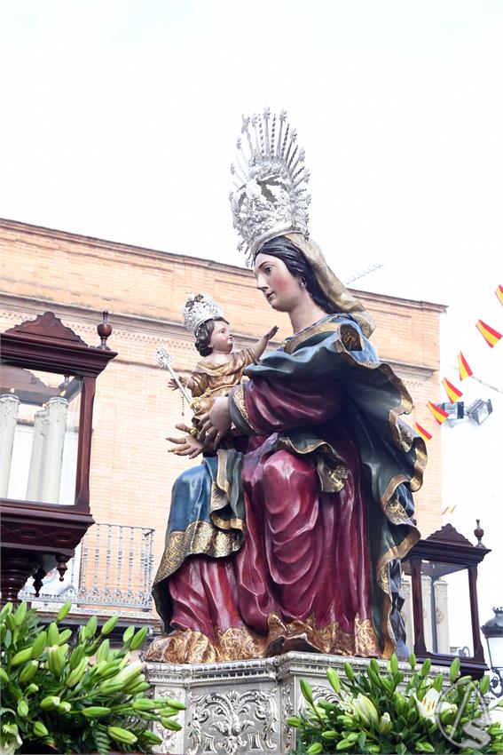 Virgen_Nieves_Olivares_Luis_M_Fernandez_111026_6.JPG
