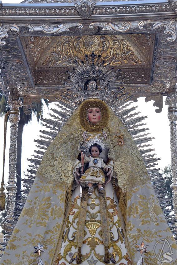 Virgen_Paz_San_Juan_de_Aznalfarache_Luis_M_Fernandez_280124__11_.JPG