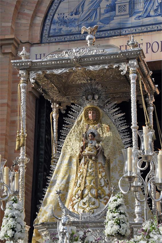 Virgen_Paz_San_Juan_de_Aznalfarache_Luis_M_Fernandez_280124__4_.JPG