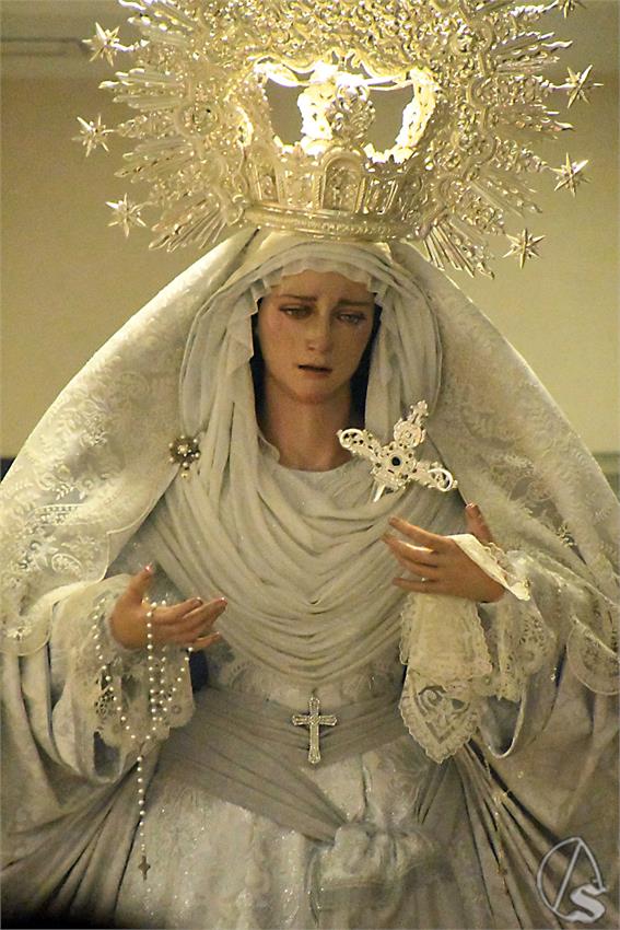 Virgen_Paz_y_Esperanza_Los_Palacios_Luis_M_Fernandez_240126__24_.JPG