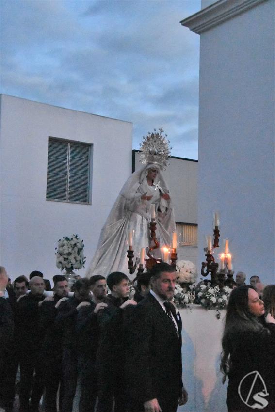 Virgen_Paz_y_Esperanza_Los_Palacios_Luis_M_Fernandez_240126__5_.JPG