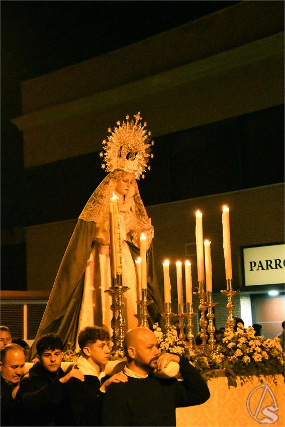 Virgen_Paz_y_Esperanza_Los_Palacios_y_Villafranca_Luis_M_Fernandez_27y280124__13_.JPG