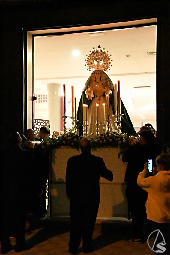 Virgen_Paz_y_Esperanza_Los_Palacios_y_Villafranca_Luis_M_Fernandez_27y280124__4_.JPG