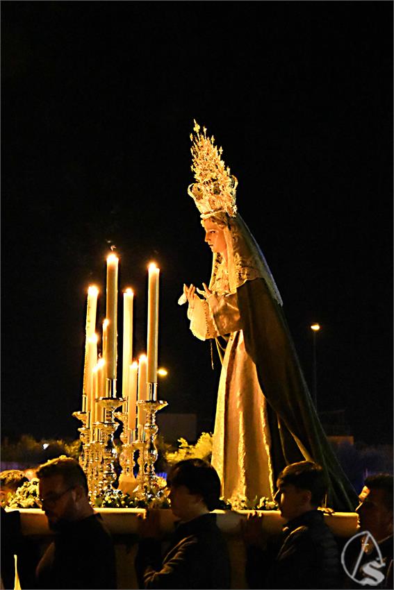 Virgen_Paz_y_Esperanza_Los_Palacios_y_Villafranca_Luis_M_Fernandez_27y280124__6_.JPG