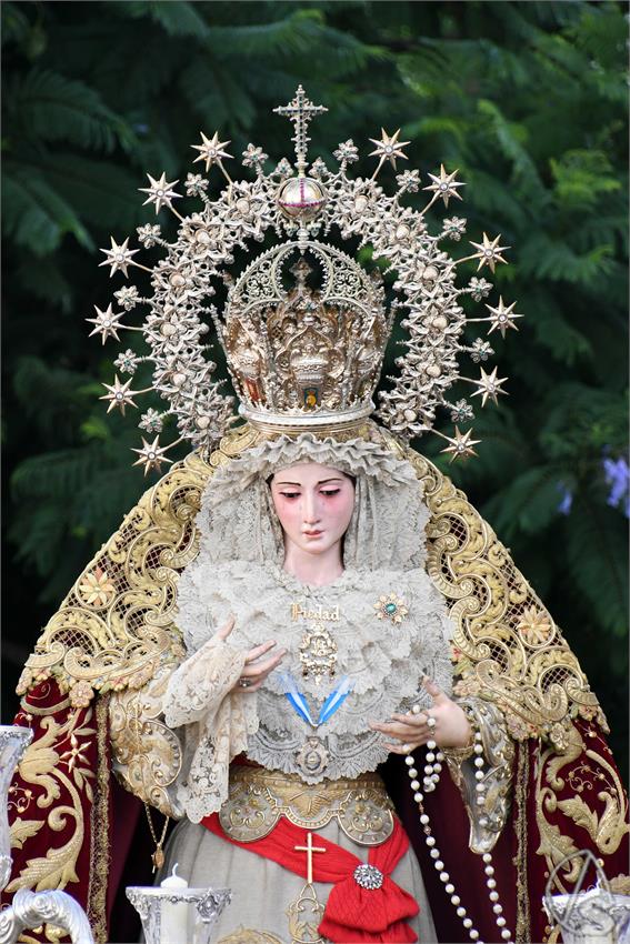 Virgen_Piedad_Sanlucar_la_Mayor_Luis_M_Fernandez_111026_13.JPG