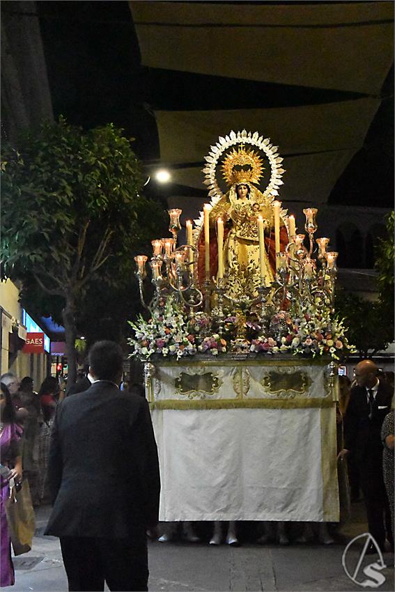 Virgen_Rosario_de_Dos_Hermanas_Luis_M_Fernandez_041025__7_.JPG