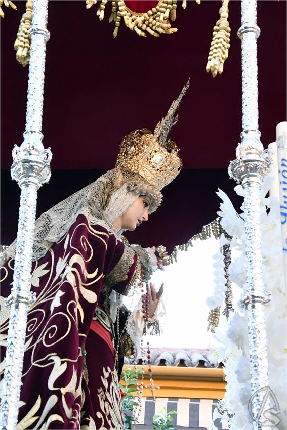Virgen_Rosario_y_Esperanza_Sevilla_Este_Luis_M_Fernandez_221026_11.JPG