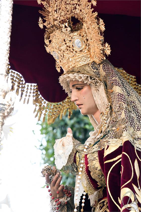 Virgen_Rosario_y_Esperanza_Sevilla_Este_Luis_M_Fernandez_221026_5.JPG