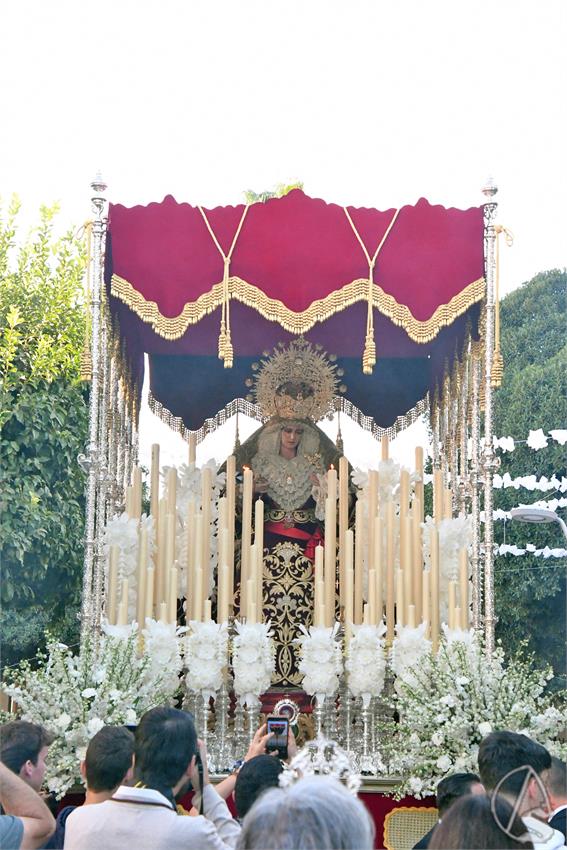 Virgen_Rosario_y_Esperanza_Sevilla_Este_Luis_M_Fernandez_221026_8.JPG