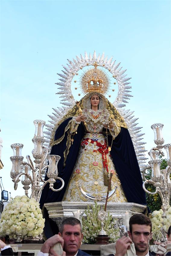Virgen_Soledad_de_Huevar_Luis_M_Fernandez_091223__14__1.JPG
