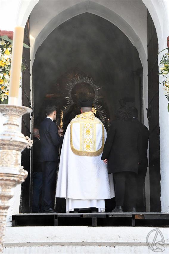 Virgen_Soledad_de_Huevar_Luis_M_Fernandez_091223__3__1.JPG