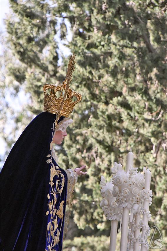 Virgen_de_Amor_y_Sacrificio_Dos_Hermanas_Luis_M_Fernandez_220225__2_.JPG
