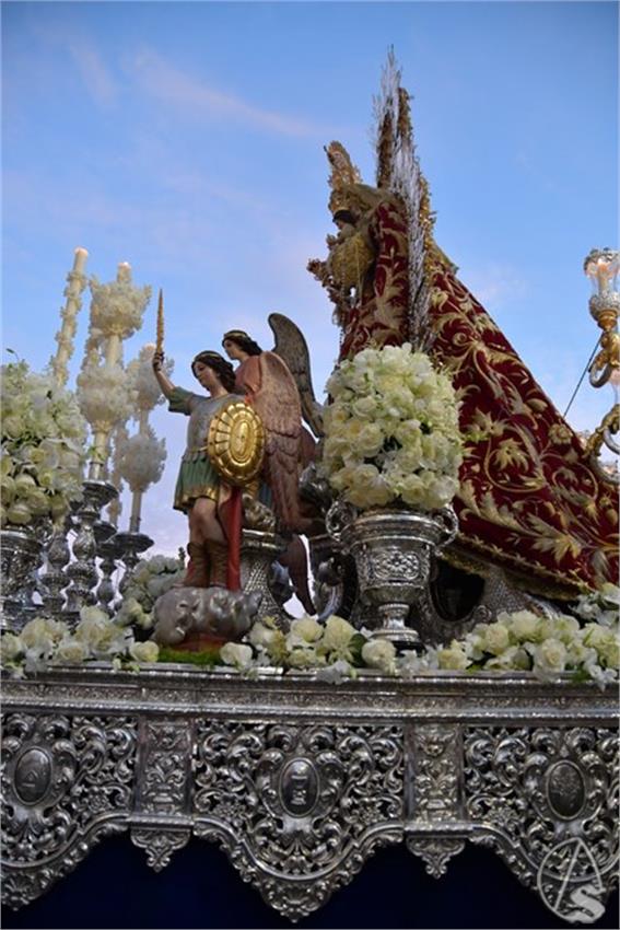 Virgen_de_Belen._Pilas_12_Copiar.JPG