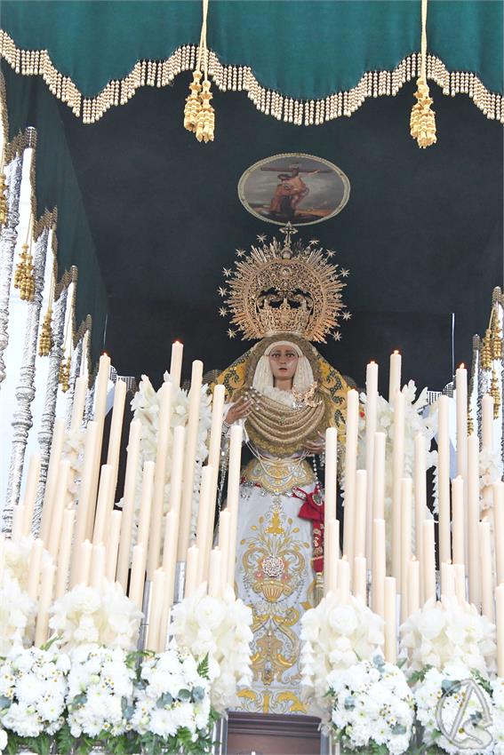 Virgen_de_Palma_y_Esperanza_Palma_del_Rio_Luis_M_Fernandez_091124__9_.JPG