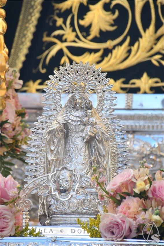 Virgen_de_la_Ancilla._Mairena_del_Alcor_1_Copiar.JPG