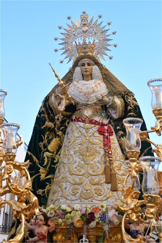 Virgen_de_la_Esperanza._Dos_Hermanas__22___Copiar_.JPG
