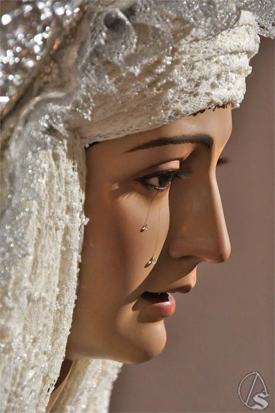 Virgen_de_la_Paz_Dos_Hermanas_Luis_M_Fernandez__14__1.JPG