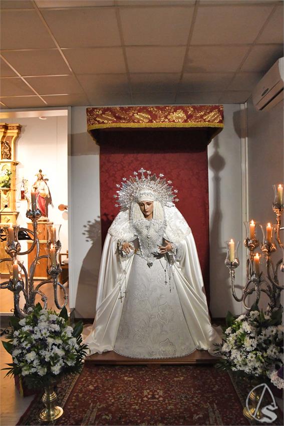 Virgen_de_la_Paz_Dos_Hermanas_Luis_M_Fernandez__1_.JPG
