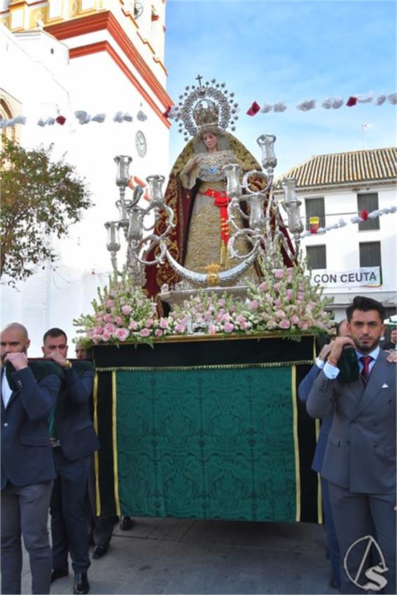 Virgen_de_la_Piedad._Sanlucar_la_Mayor_114_Copiar.JPG