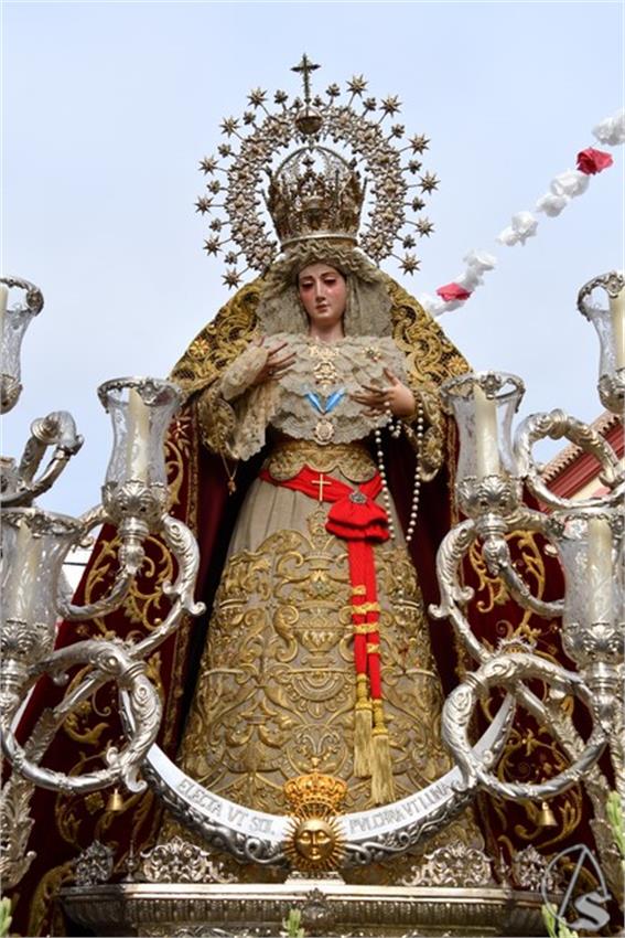 Virgen_de_la_Piedad._Sanlucar_la_Mayor_203_Copiar.JPG