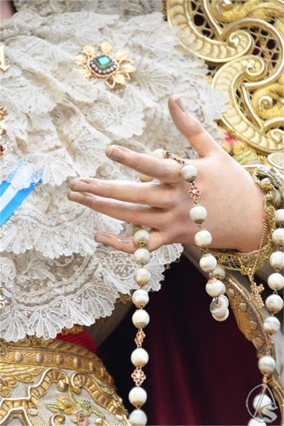 Virgen_de_la_Piedad._Sanlucar_la_Mayor_61_Copiar.JPG