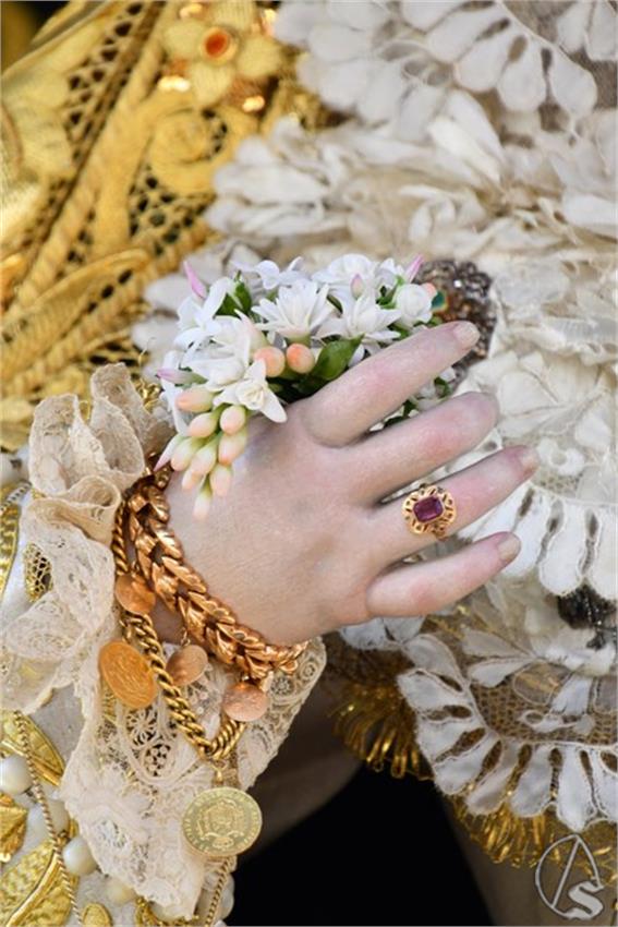 Virgen_de_la_Sangre._Gerena_106_Copiar.JPG