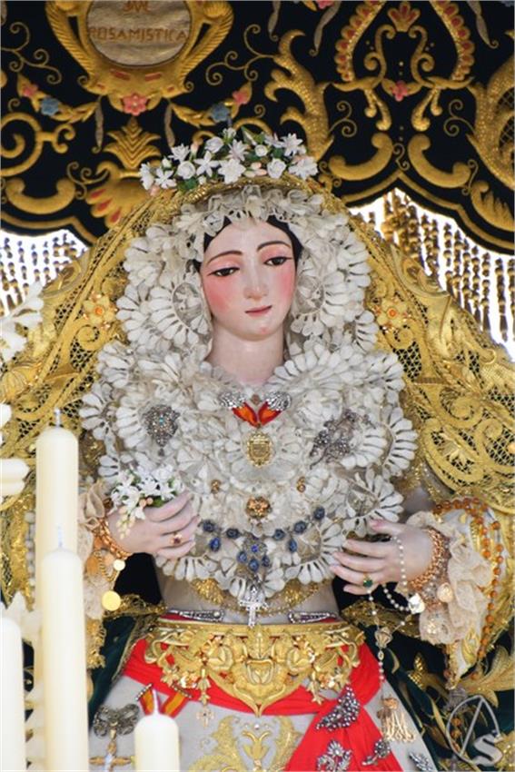 Virgen_de_la_Sangre._Gerena_80_Copiar.JPG