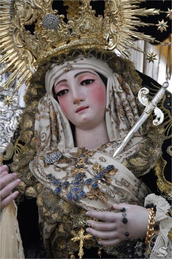Virgen_de_la_Sangre._Gerena__95___Copiar__1.JPG