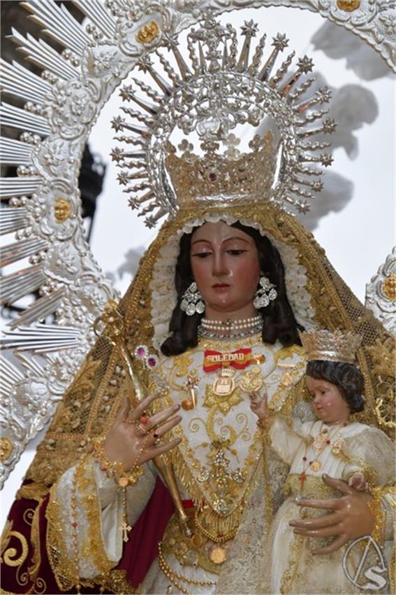 Virgen_de_la_Soledad._Castilleja_de_la_Cuesta__28___Copiar__1.JPG
