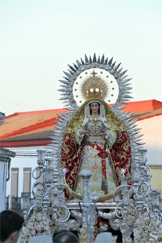 Virgen_de_la_Soledad_Huevar_Luis_M_Fernandez_110524__7_.JPG