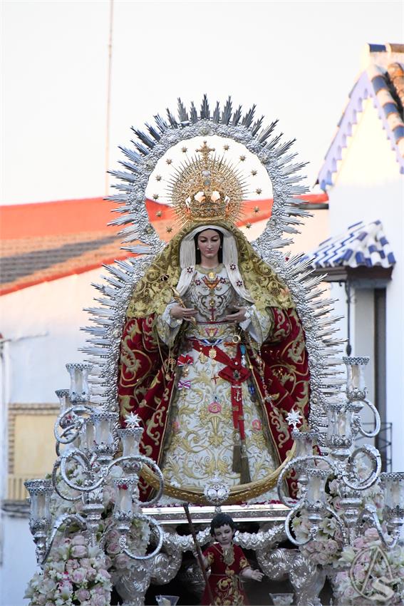 Virgen_de_la_Soledad_Huevar_Luis_M_Fernandez_110524__9_.JPG