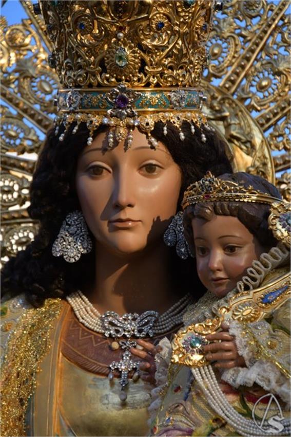 Virgen_de_los_Desamparados_de_Valencia._Marchena__160___Copiar_.JPG